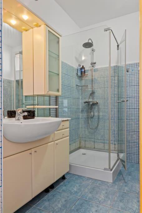 Bamboo Ultra Central Apartment Bukarest Eksteriør billede